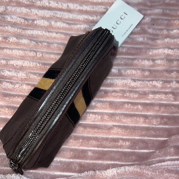 Gucci Web Cosmetic Case Brown Multicolor in Pebbled Calfskin w/black/🎗️ NWOT. - Picture 13 of 13